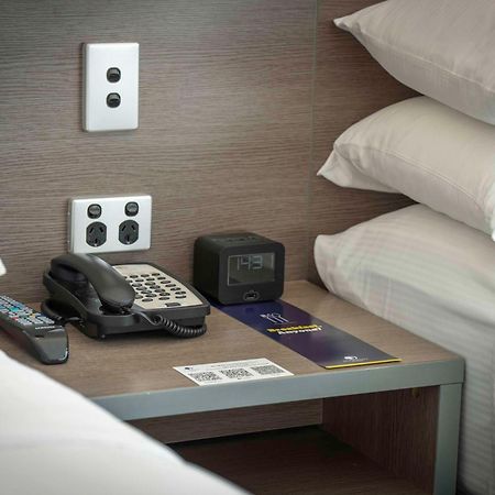Hotel Doubletree By Hilton Cairns Extérieur photo