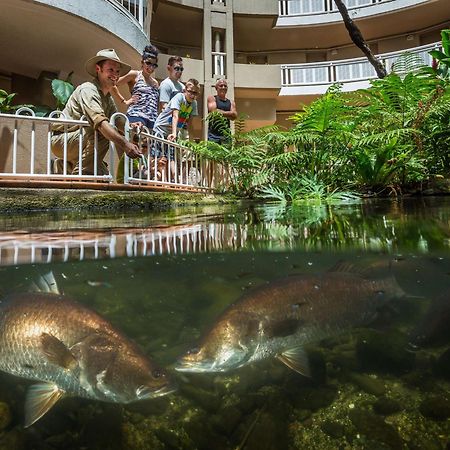 Hotel Doubletree By Hilton Cairns Extérieur photo