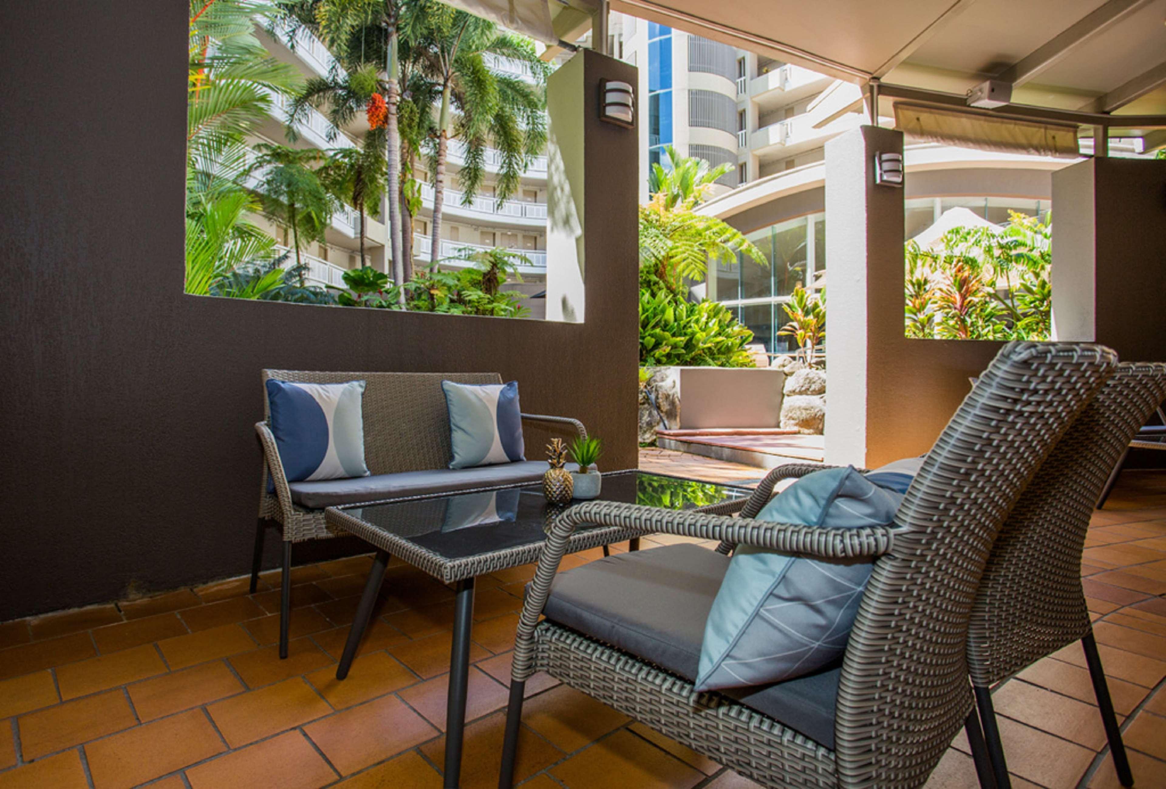 Hotel Doubletree By Hilton Cairns Extérieur photo