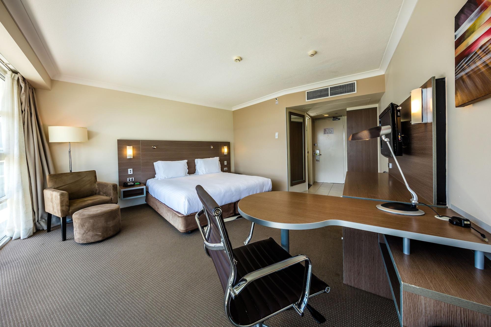 Hotel Doubletree By Hilton Cairns Extérieur photo